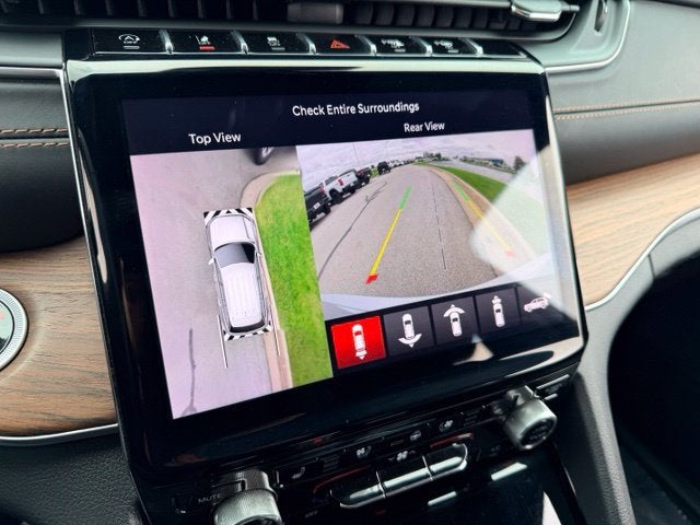 2022 Jeep Grand Cherokee Summit 4x4
