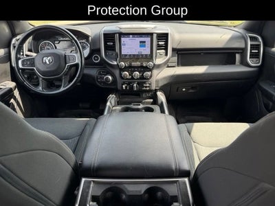 2022 RAM 1500 Big Horn Crew Cab 4x4 5'7" Box