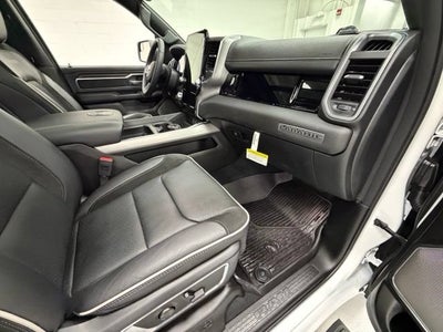2026 RAM 1500 Laramie Crew Cab 4x4 5'7" Box