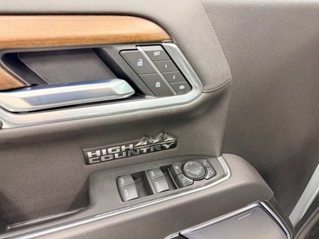 2025 Chevrolet Silverado 1500 High Country