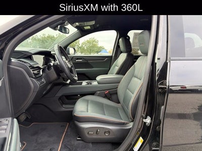2025 GMC Acadia AT4
