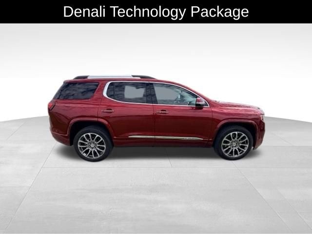 2022 GMC Acadia Denali
