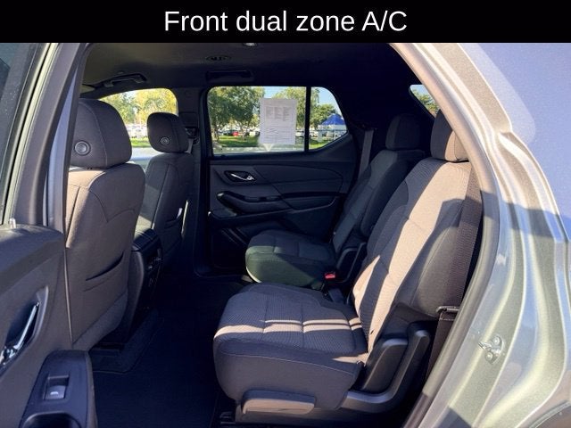 2024 Chevrolet Traverse Limited LT Cloth