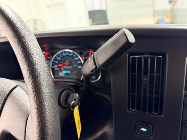 2025 GMC Savana Cargo Work Van