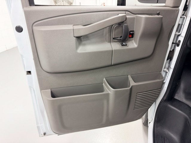 2025 GMC Savana Cargo Work Van