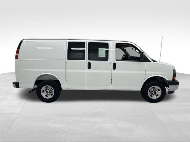 2025 GMC Savana Cargo Work Van