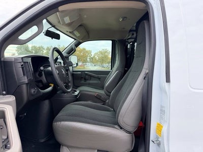 2025 GMC Savana Cargo Work Van