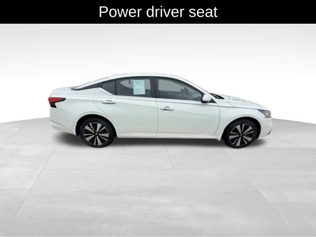 2022 Nissan Altima SV Intelligent AWD