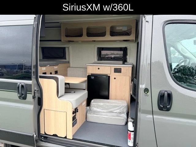 2025 RAM ProMaster Cargo Van SLT+