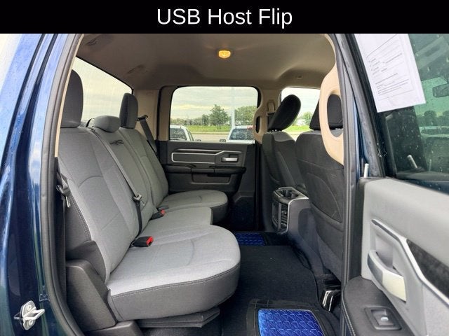 2020 RAM 2500 Big Horn Crew Cab 4x4 6'4" Box