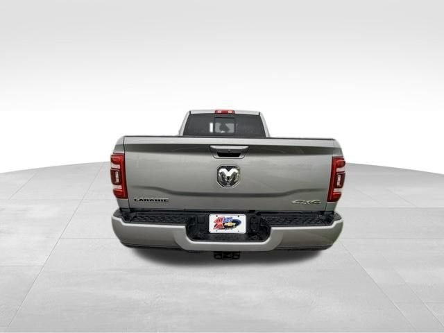 2024 RAM 2500 Laramie Crew Cab 4x4 6'4" Box