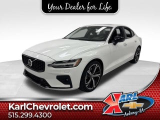 2024 Volvo S60 Ultimate Dark Theme