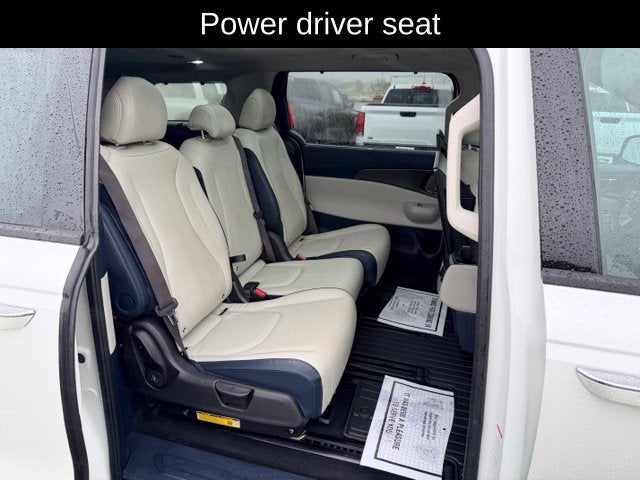 2025 Kia Carnival MPV SX