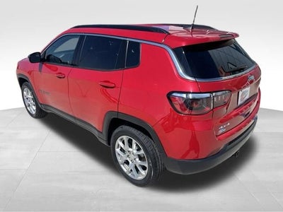 2023 Jeep Compass Latitude Lux FWD