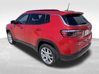 2023 Jeep Compass Latitude Lux FWD
