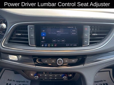 2023 Buick Enclave Essence