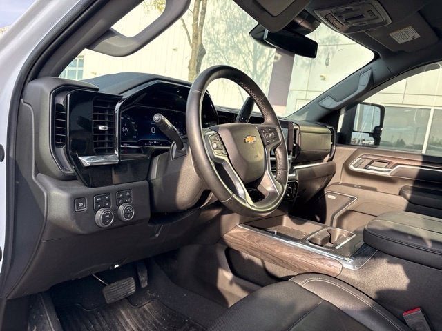 2025 Chevrolet Silverado 3500 HD LTZ