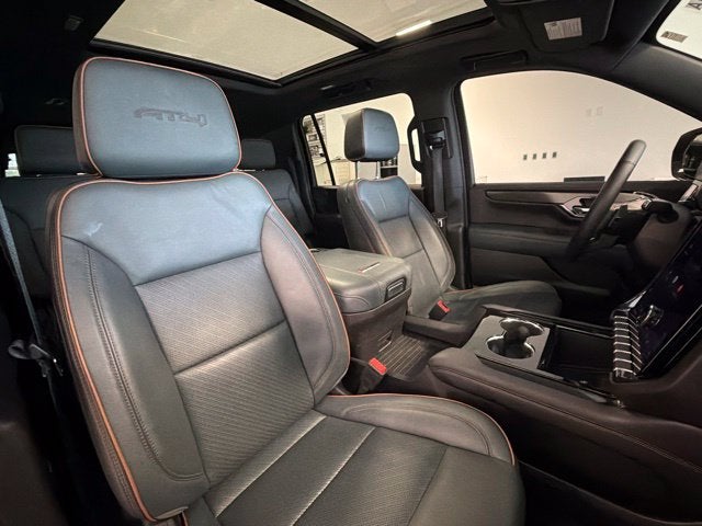 2025 GMC Yukon XL AT4