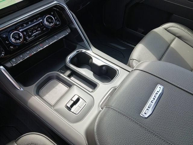 2026 GMC Sierra 2500HD Denali - Photo 20