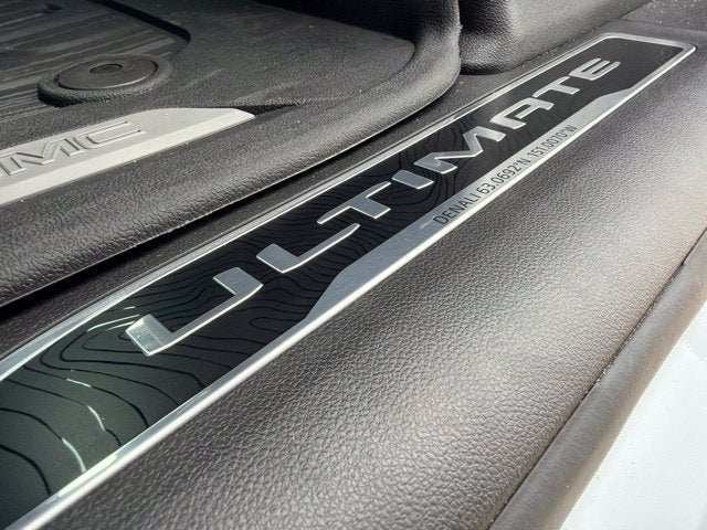 2026 GMC Sierra 3500 HD Denali Ultimate DRW