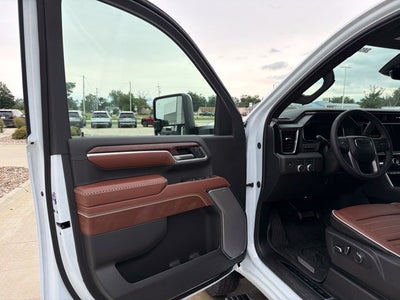 2026 GMC Sierra 3500 HD Denali Ultimate DRW