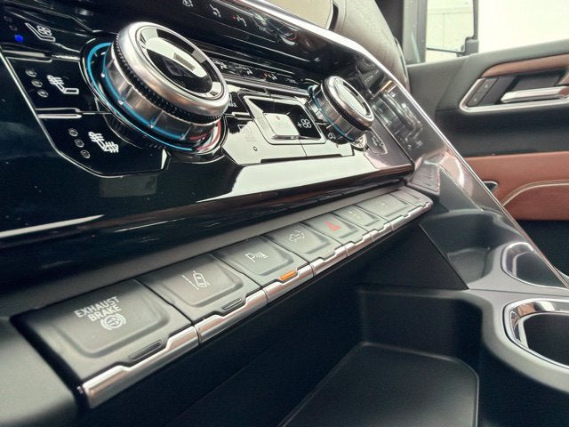 2026 GMC Sierra 3500 HD Denali Ultimate DRW