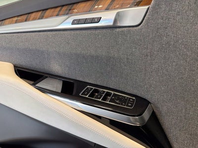 2025 Cadillac Escalade Premium Luxury Platinum