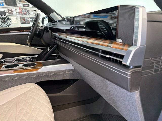 2025 Cadillac Escalade Premium Luxury Platinum - Photo 52