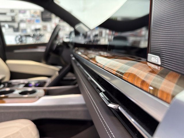 2025 Cadillac Escalade Premium Luxury Platinum - Photo 53