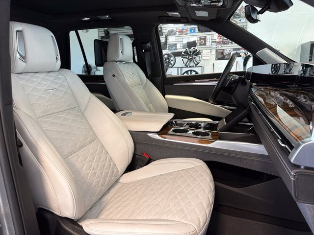 2025 Cadillac Escalade Premium Luxury Platinum - Photo 55