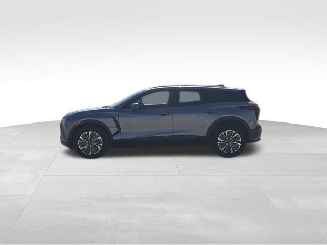 Used 2024 Chevrolet Blazer EV LT with VIN 3GNKDBRJ3RS263178 for sale in Marshalltown, IA