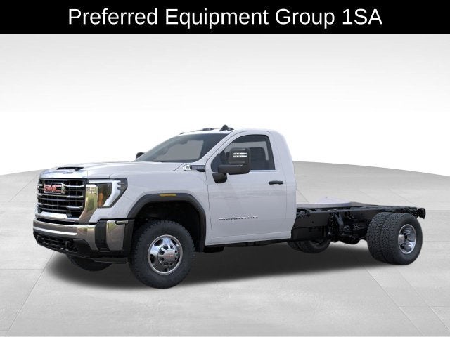 2026 GMC Sierra 3500 HD Chassis Cab Pro