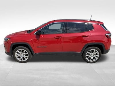 2023 Jeep Compass Latitude Lux