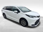 2024 Toyota Sienna LE 8 Passenger